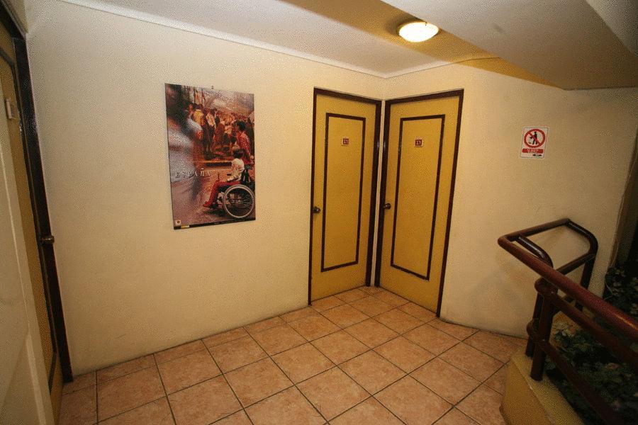 Hotel Puerta De Alcala Valparaíso Buitenkant foto